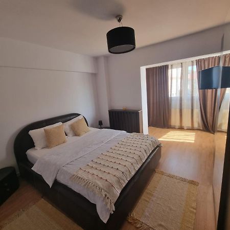 Clau Home Hunedoara Exteriér fotografie