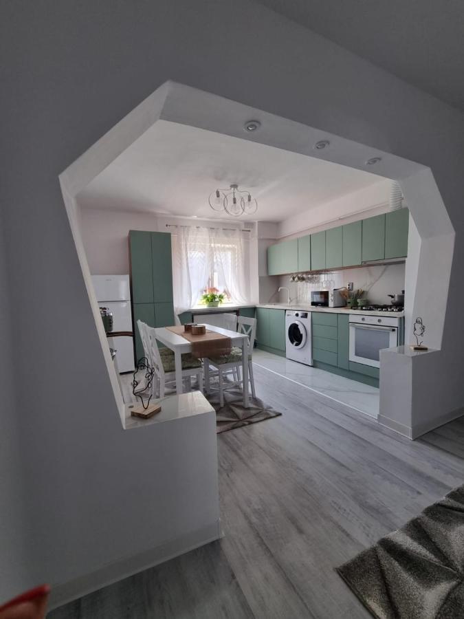 Clau Home Hunedoara Exteriér fotografie