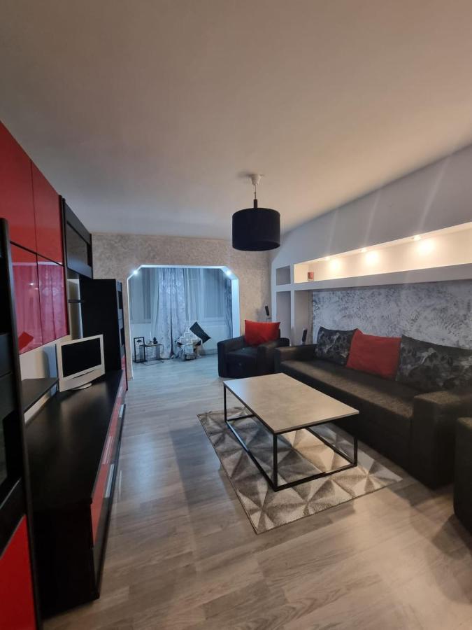 Clau Home Hunedoara Exteriér fotografie